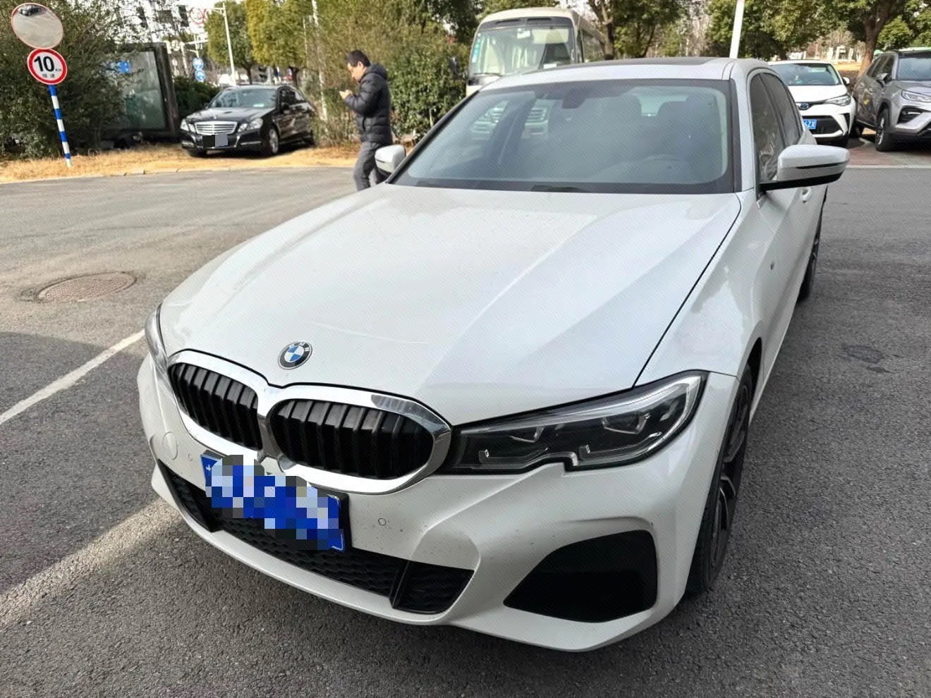 BMW 3 Series 2020 immagine di auto 