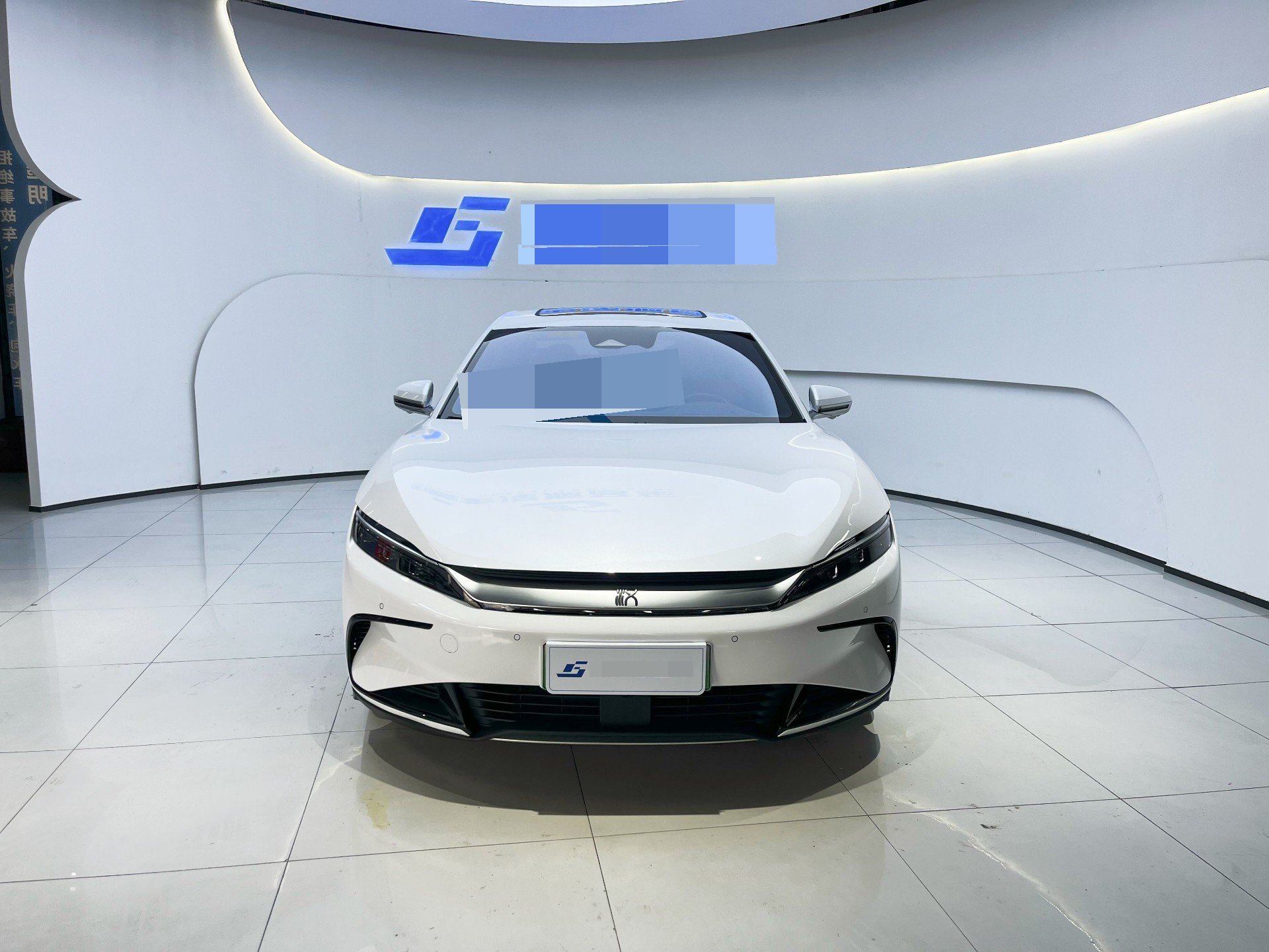 BYD Han 2023 imagem de carro #2