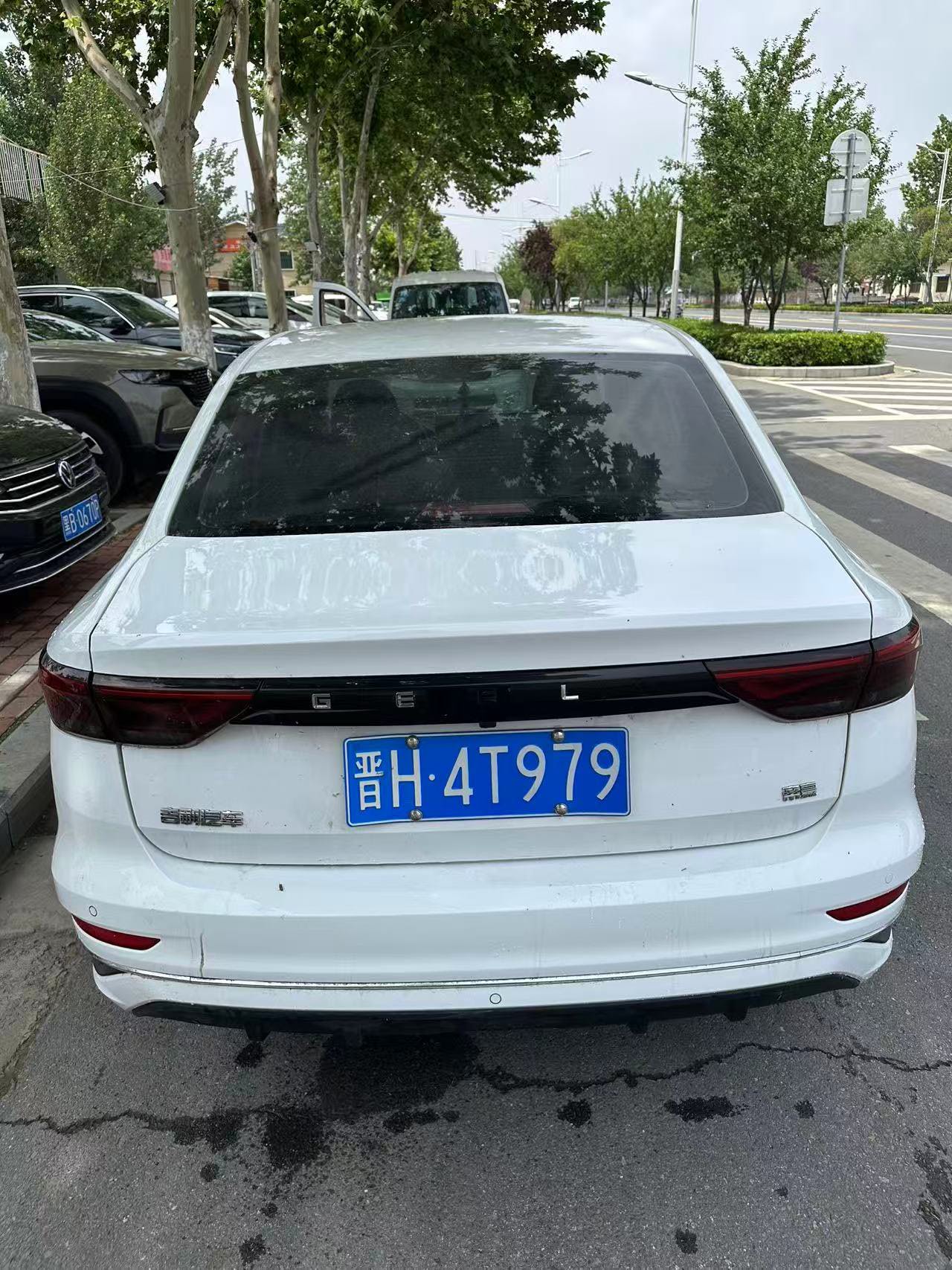 GEELY Emgrand 2023 #3 GEELY Emgrand 2023 image de voiture #3