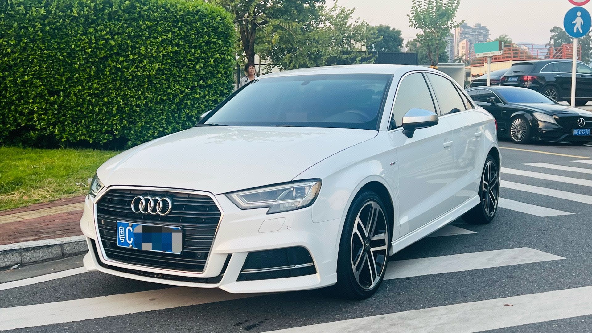 2017 image de voiture 