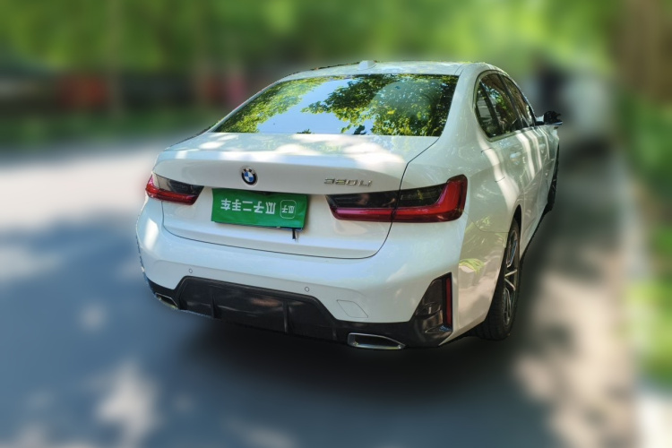 BMW 3 Series 2024 car image #7
