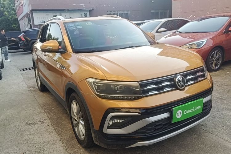 Volkswagen T-Cross 2019 #4 Volkswagen T-Cross 2019 car image #4