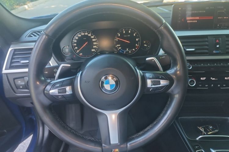 BMW 3 Series 2018 #15 BMW 3 Series 2018 car image #15