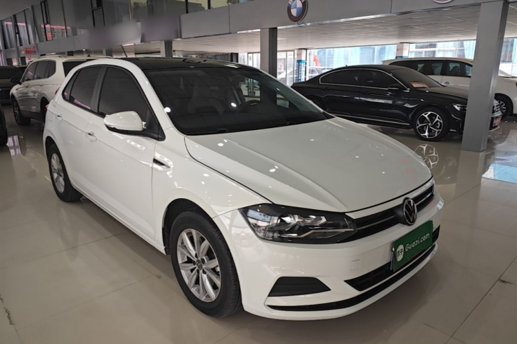 Volkswagen Polo 2023 car image #4