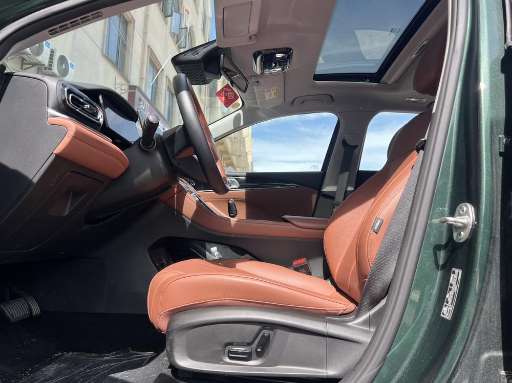 GEELY Emgrand 2025 #8 GEELY Emgrand 2025 car image #8