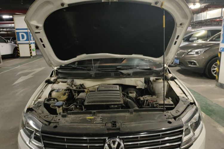Volkswagen Lavida 2018 car image #20