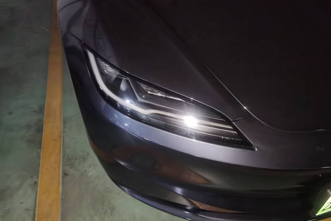 Tesla Model 3 2025 car image #7