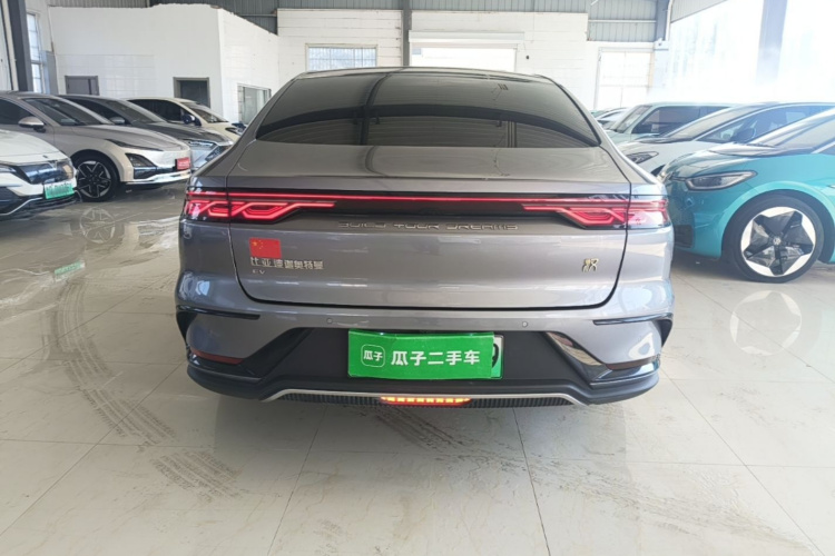 BYD Han 2023 car image #6
