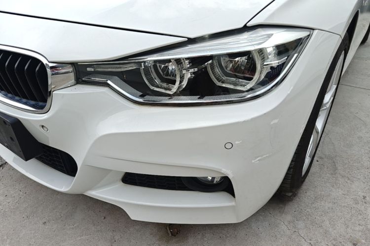 BMW 3 Series 2017 #23 BMW 3 Series 2017 car image #23