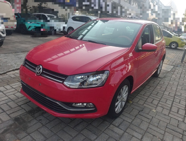 Volkswagen Polo 2014 image de voiture 