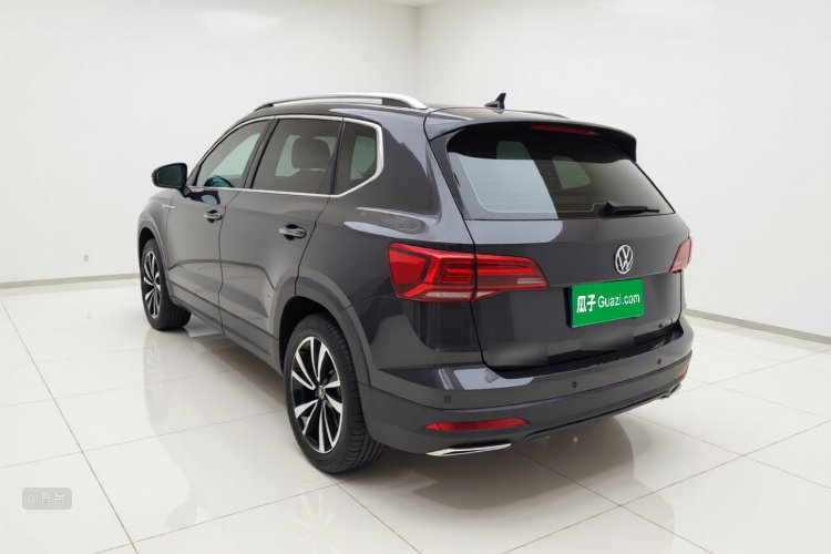 Volkswagen Tharu 2021 car image #5