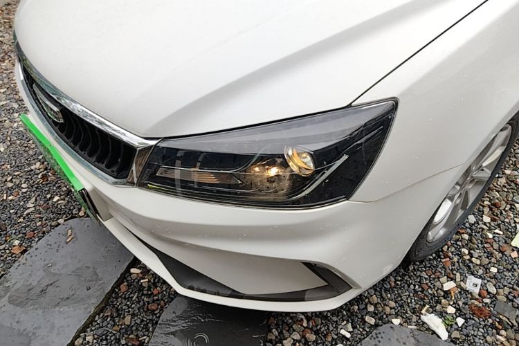GEELY Emgrand 2021 #23 GEELY Emgrand 2021 car image #23