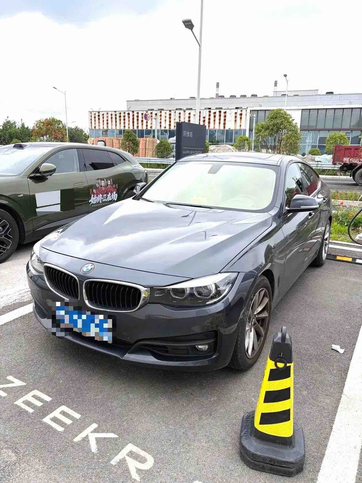 BMW 3 Series GT 2019 car image 