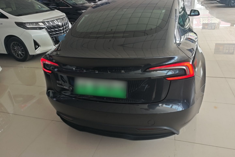 Tesla Model 3 2025 #6 Tesla Model 3 2025 car image #6