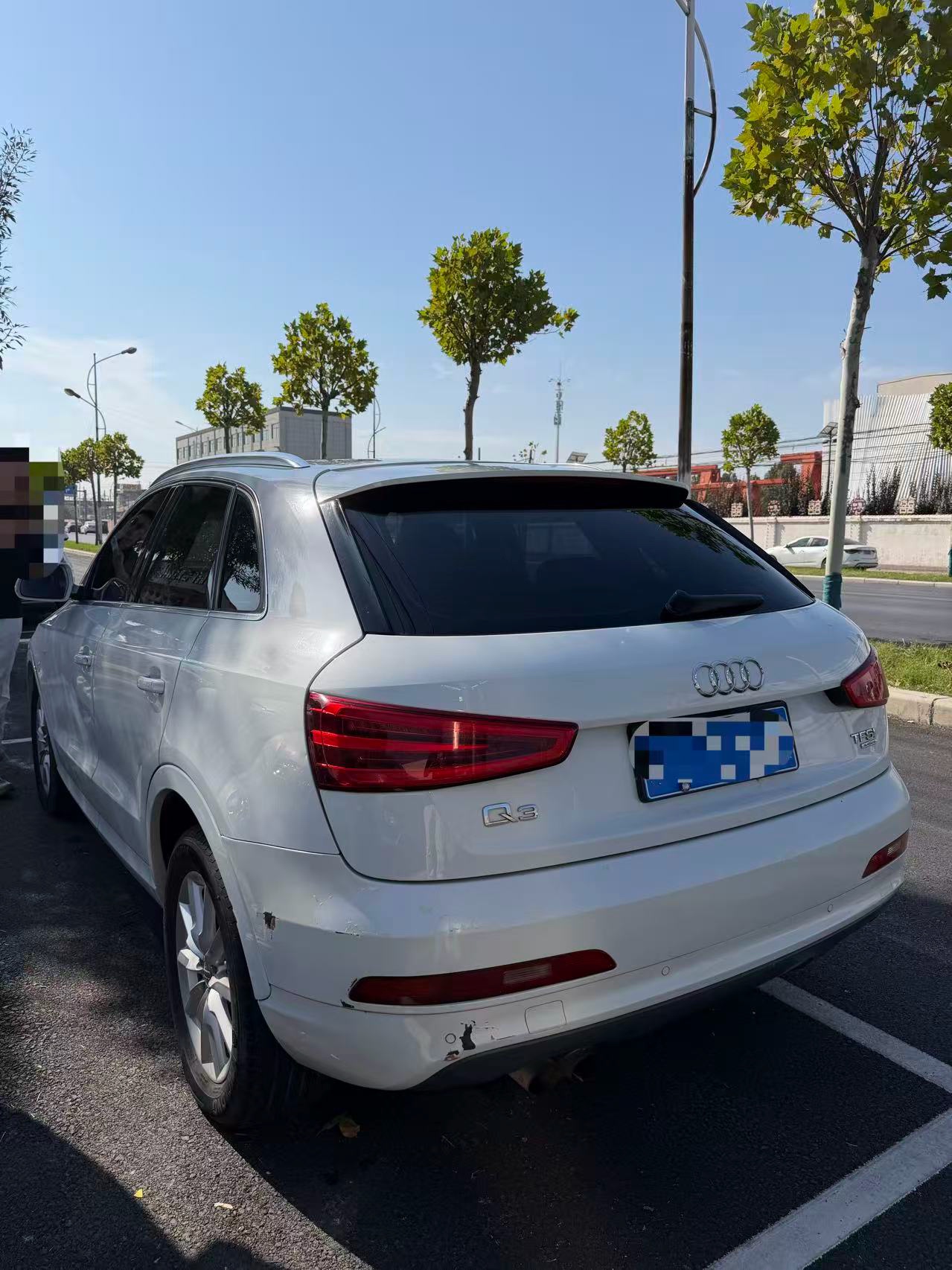 Audi Q3 (Imported) 2013 #6 Audi Q3 (Imported) 2013 car image #6