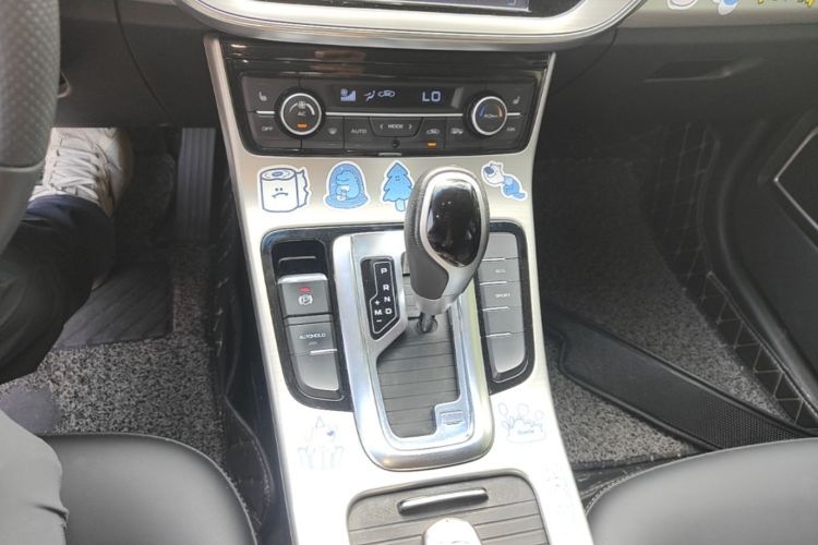 GEELY Emgrand GL 2017 immagine di auto #16