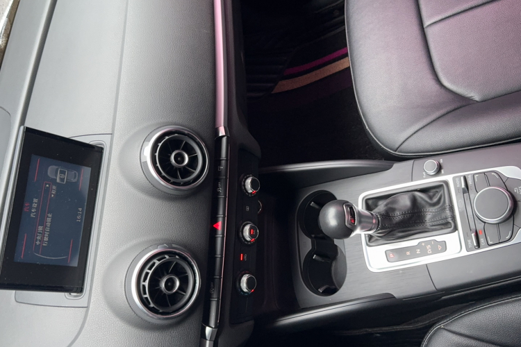 Audi A3 2017 #13 Audi A3 2017 car image #13