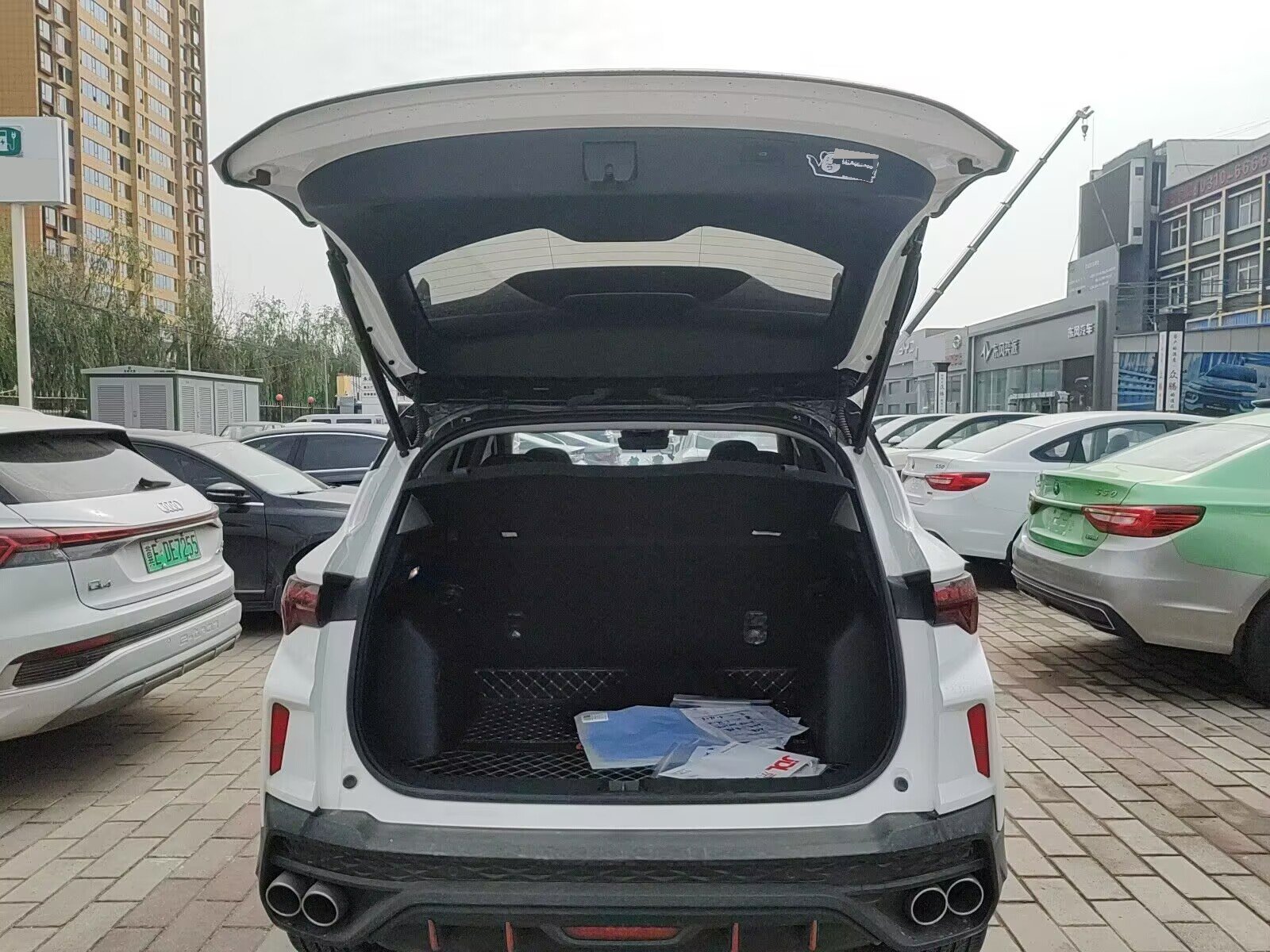 GEELY Coolray 2023 car image #7