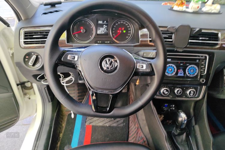 Volkswagen Santana 2017 #12 Volkswagen Santana 2017 car image #12