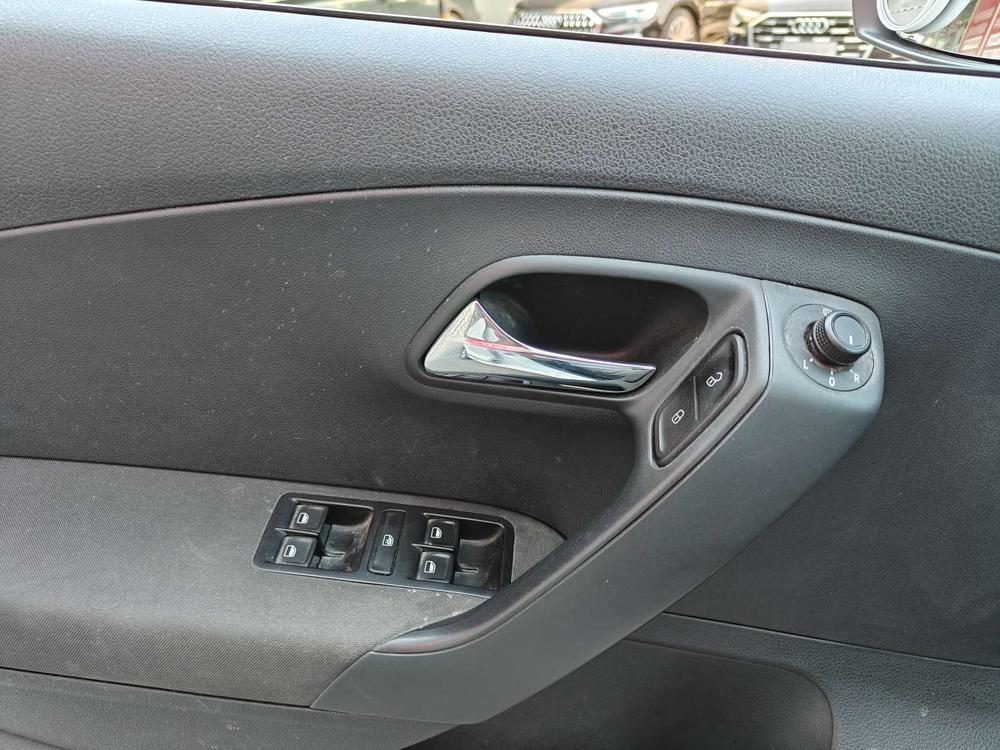 Volkswagen Polo 2018 #17 Volkswagen Polo 2018 car image #17
