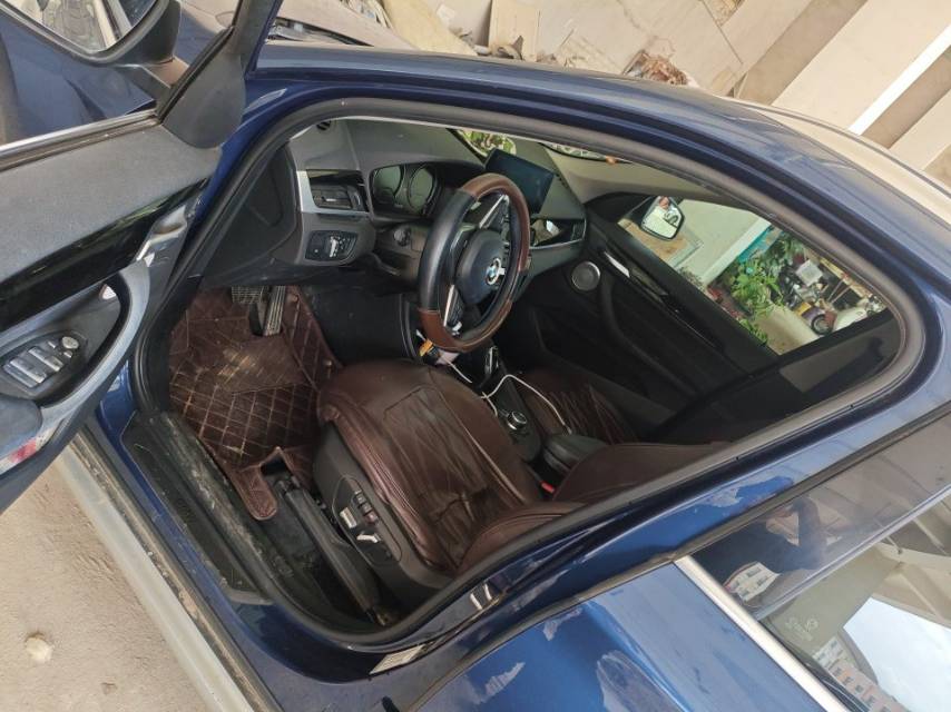 BMW X1 2022 car image #7