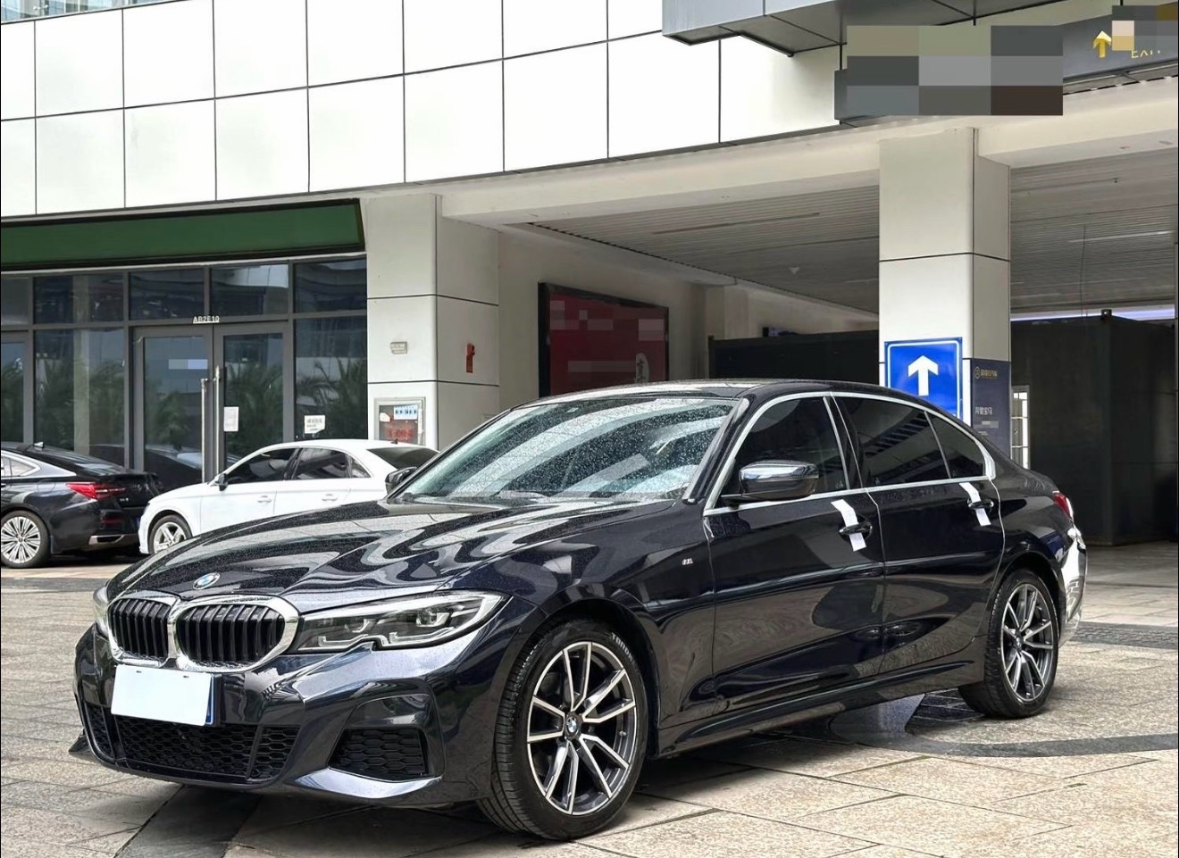 BMW 3 Series 2022 BMW 3 Series 2022 immagine di auto