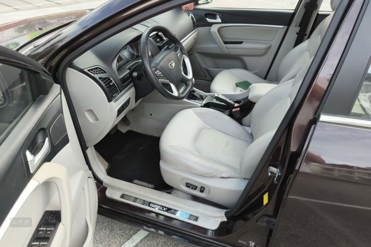 GEELY Emgrand 2015 #18 GEELY Emgrand 2015 car image #18