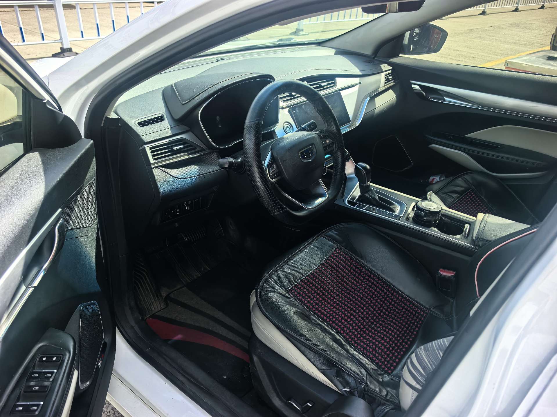 GEELY Binray 2019 #5 GEELY Binray 2019 immagine di auto #5