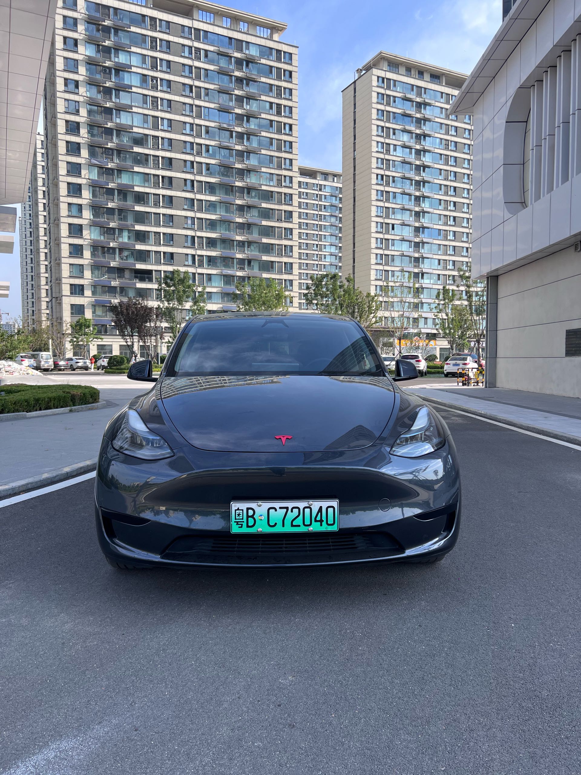 Tesla Model Y 2024 imagem de carro #3