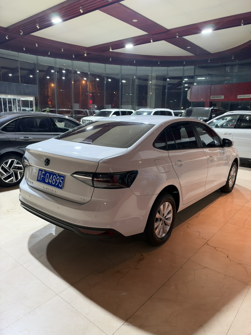 Volkswagen Lavida 2024 car image #3