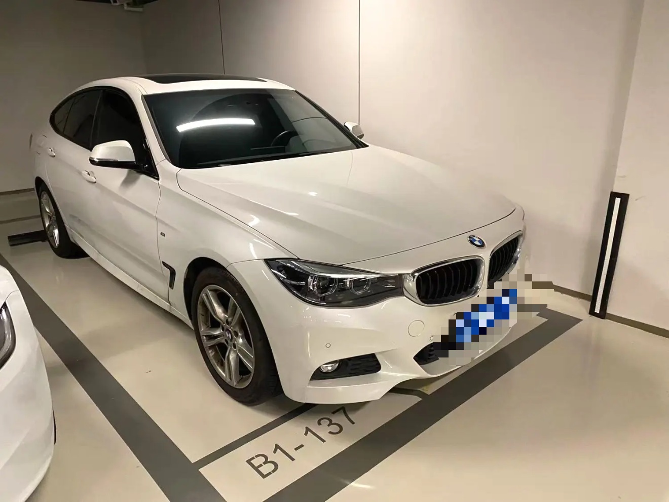 BMW 3 Series GT 2021 изображение автомобиля #2