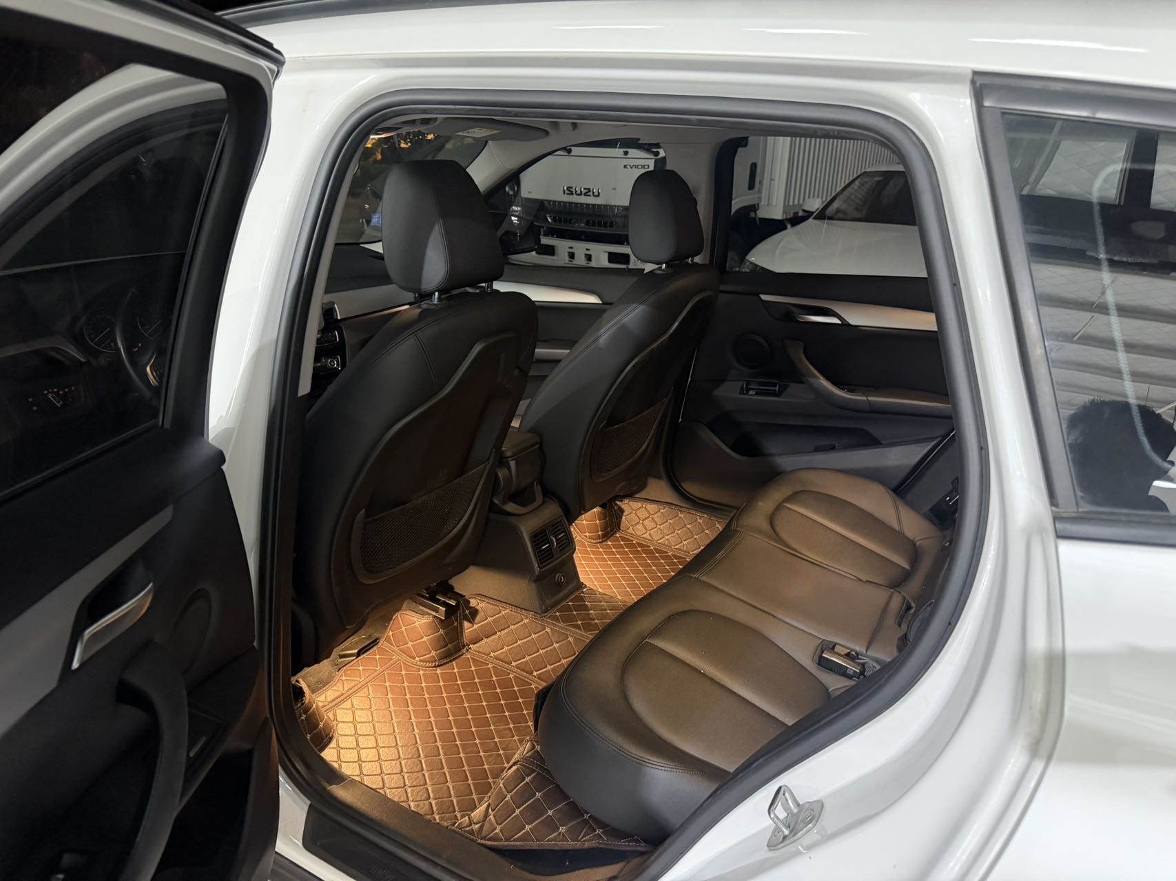 BMW X1 2017 car image #9