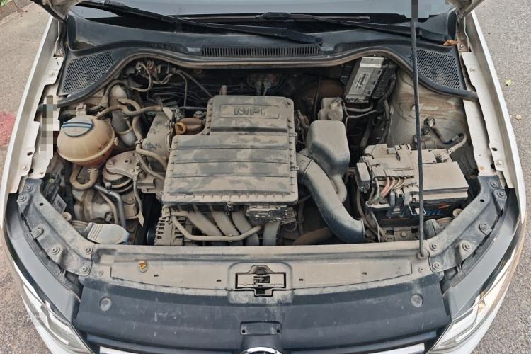 Volkswagen Polo 2016 car image #22