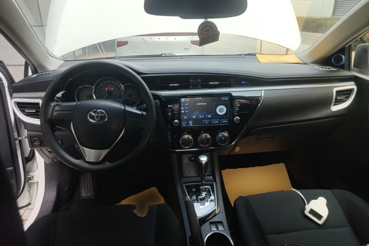 Toyota Corolla 2016 #10 Toyota Corolla 2016 car image #10