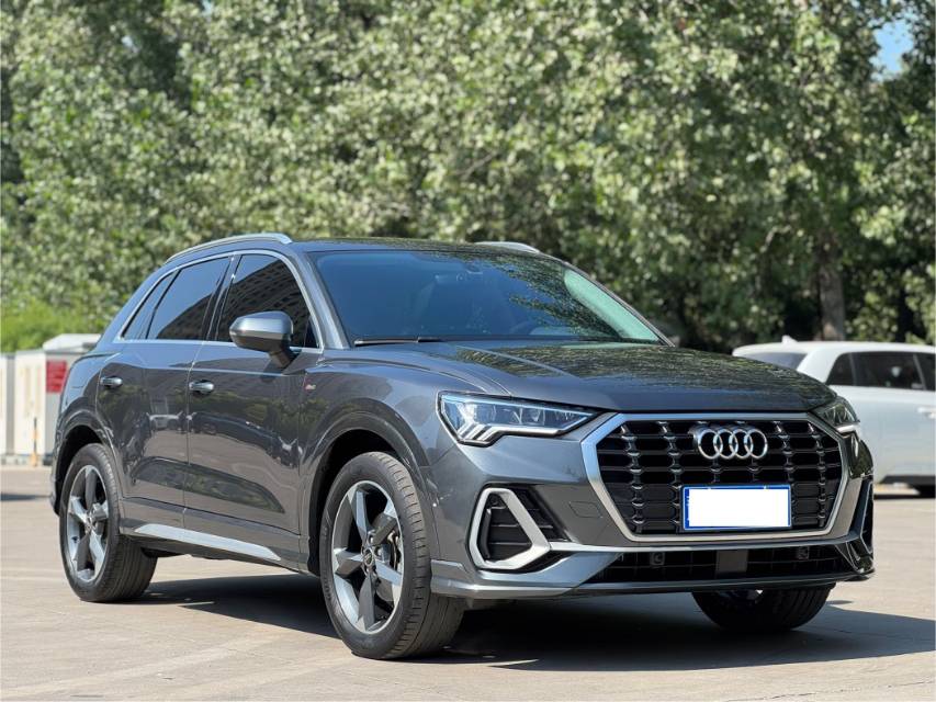 Audi Q3 2023 #3 Audi Q3 2023 car image #3