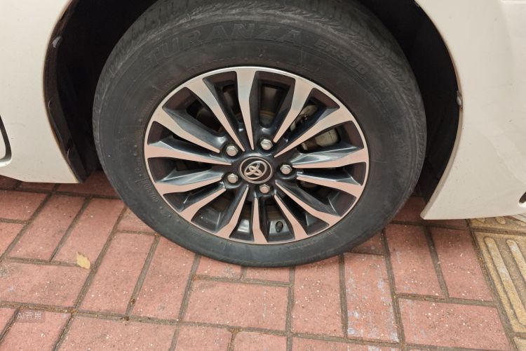 Toyota Corolla 2019 #9 Toyota Corolla 2019 car image #9