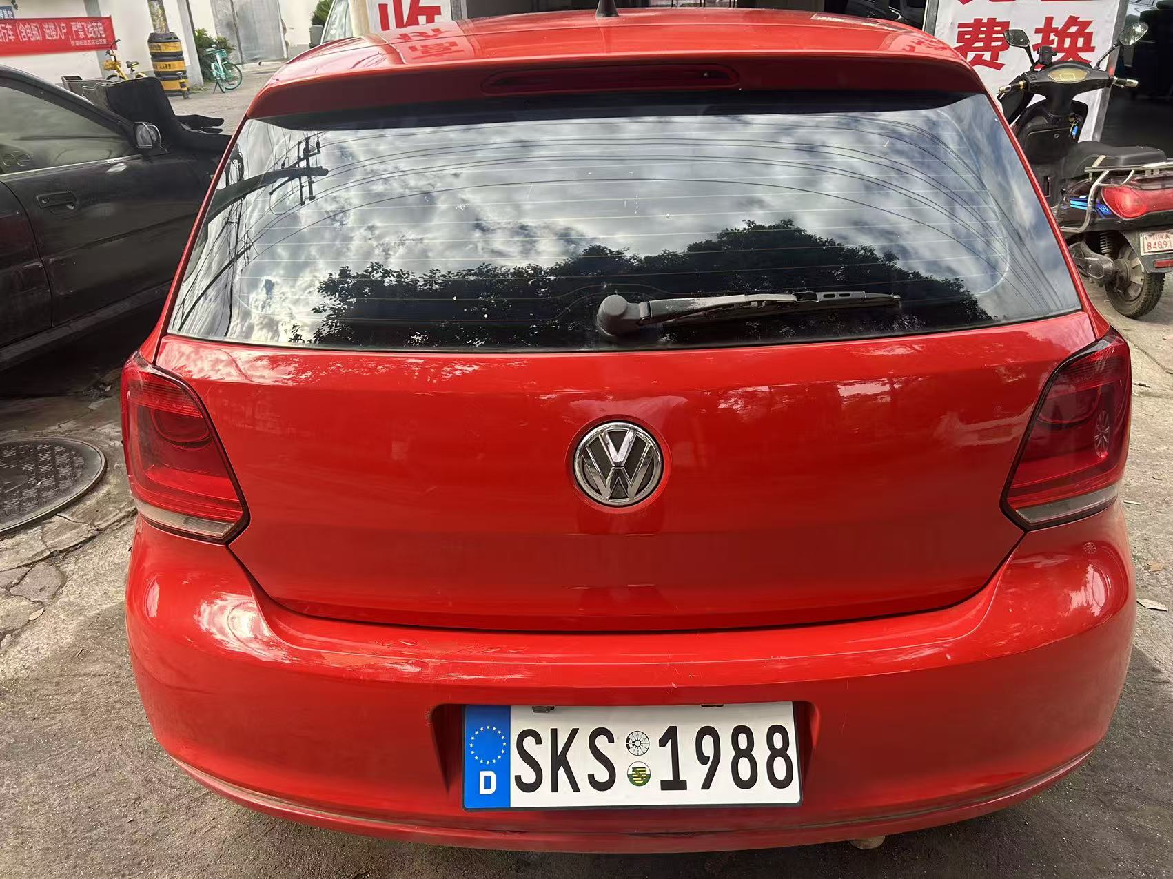 Volkswagen Polo 2012 car image #10
