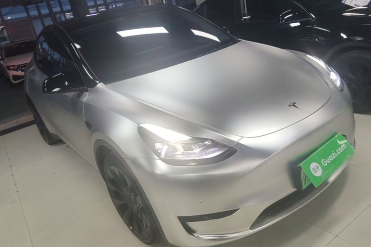 Tesla Model Y 2022 #4 Tesla Model Y 2022 car image #4