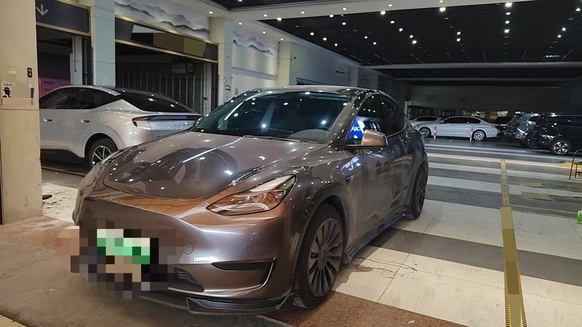 Tesla Model Y 2022 Tesla Model Y 2022 car image