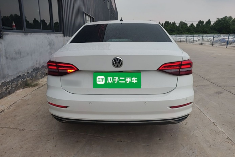 Volkswagen Lavida 2020 car image #6