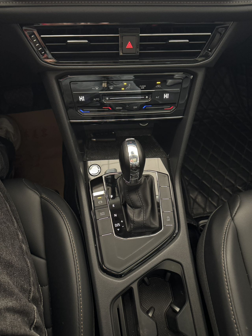 Volkswagen Tharu 2022 imagem de carro #9