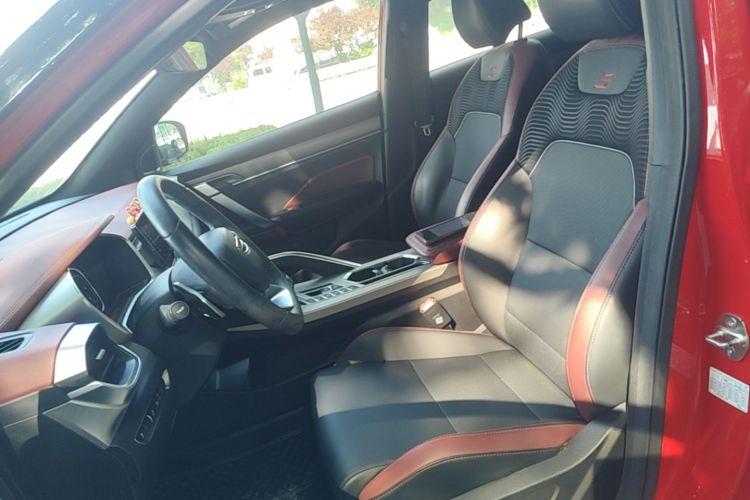 GEELY Coolray 2020 car image #15