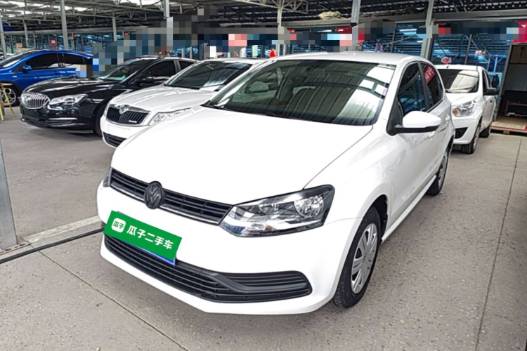 Volkswagen Polo 2017 car image #2