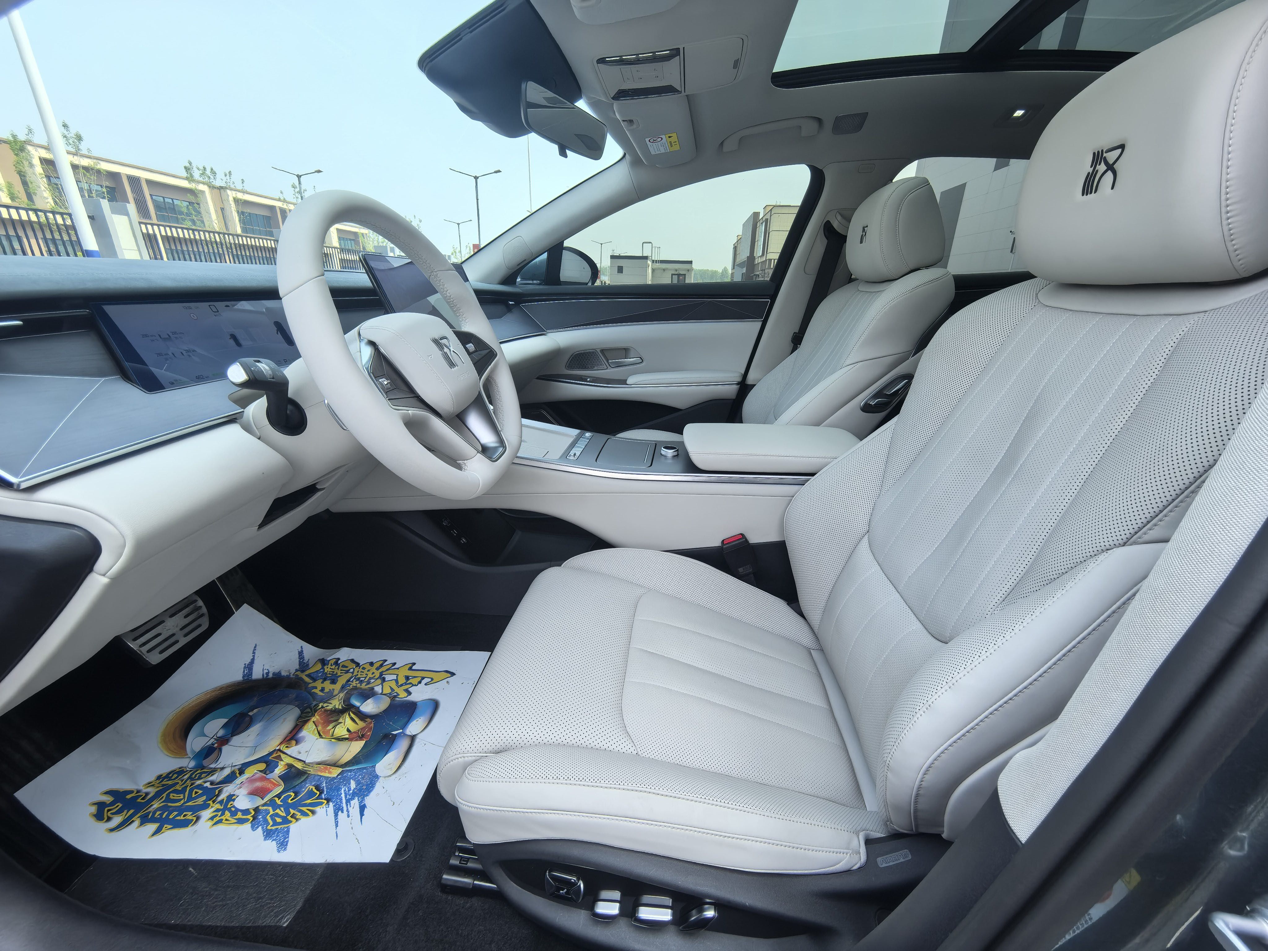 BYD HanL 2025 car image #6