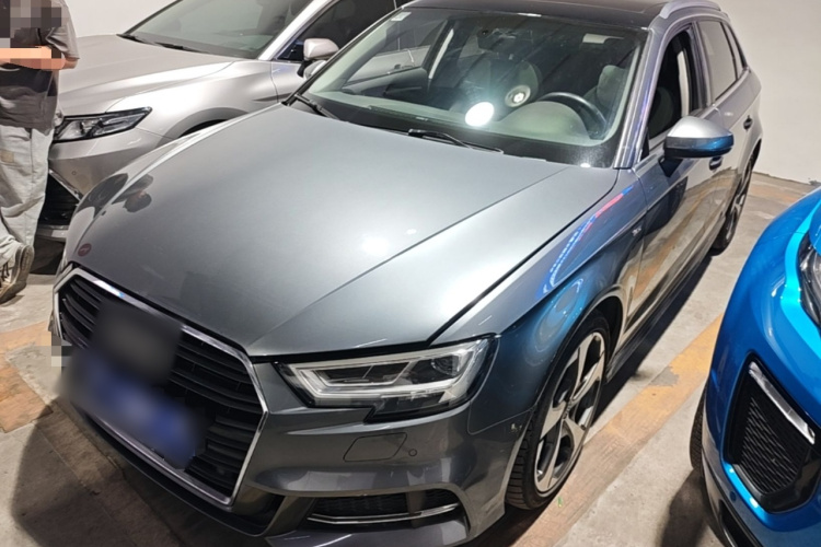 Audi A3 2018 immagine di auto #2