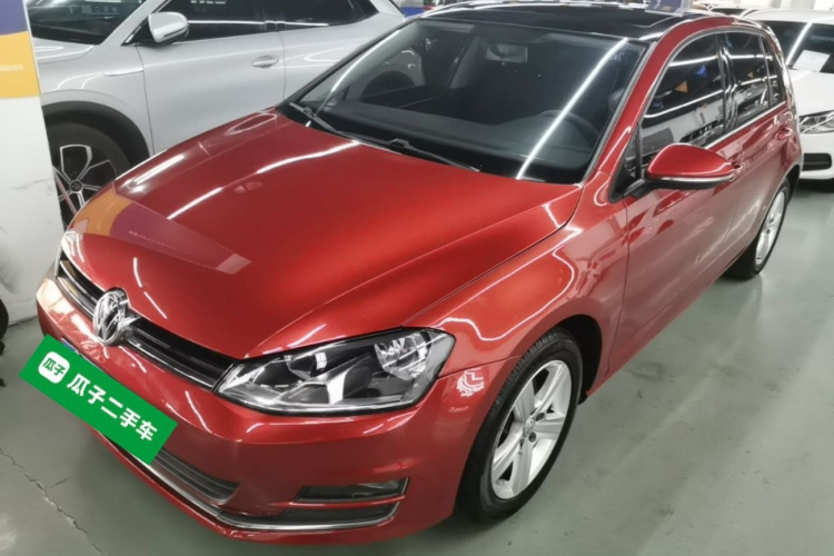 Volkswagen Golf 2016 car image #2