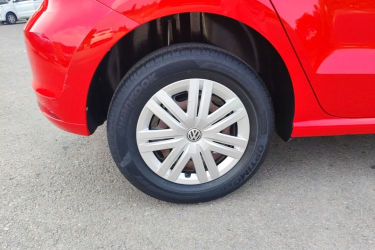 Volkswagen Polo 2018 car image #10