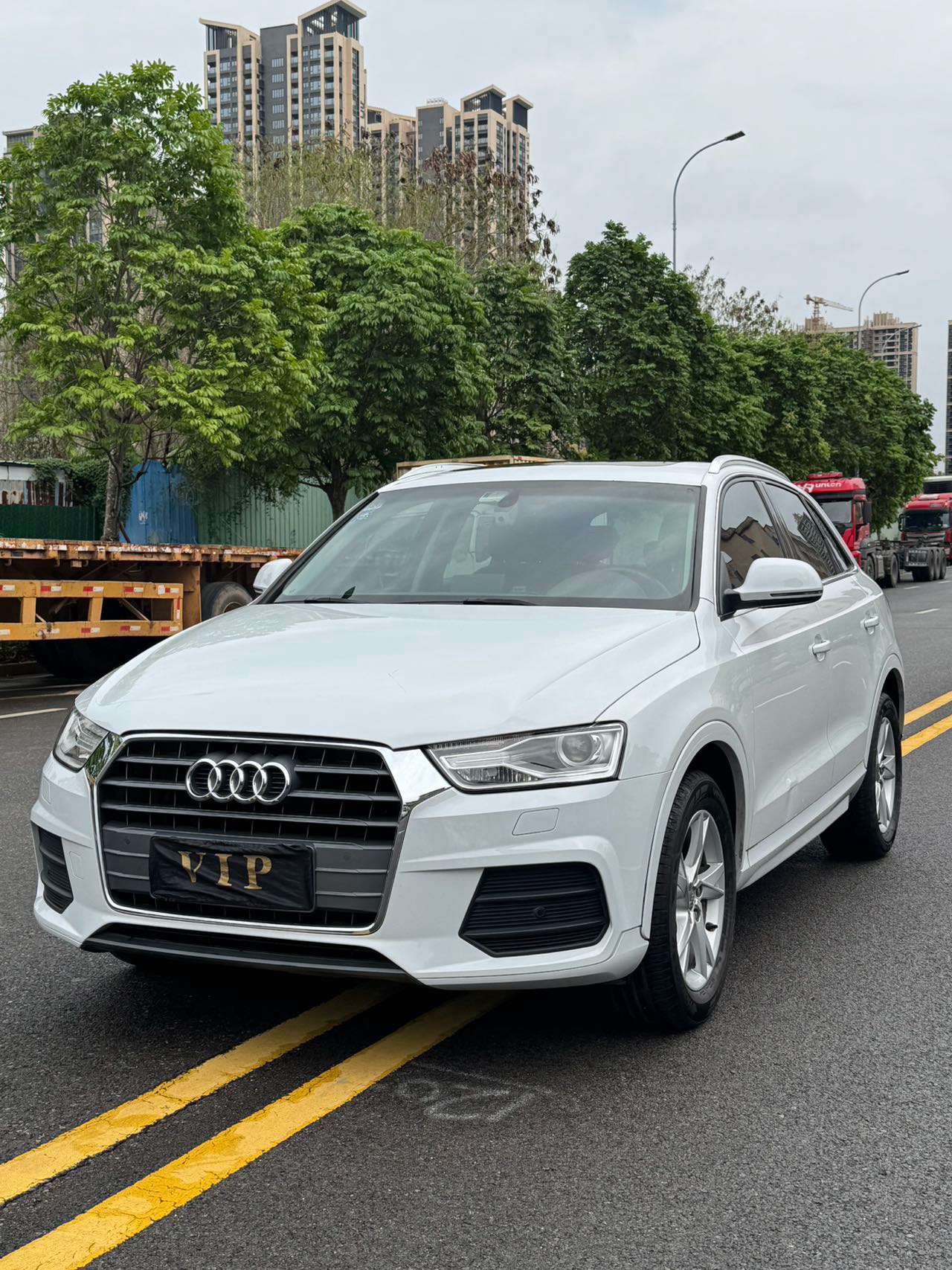 2016 2016 car image