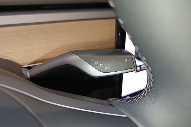 Tesla Model 3 2021 #14 Tesla Model 3 2021 car image #14