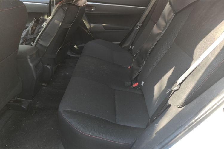 Toyota Corolla 2019 car image #17